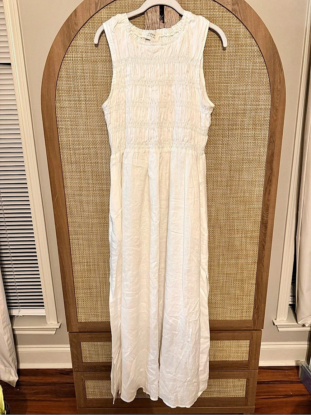 Dissh Linen Maxi Dress in White Size Medium Like New